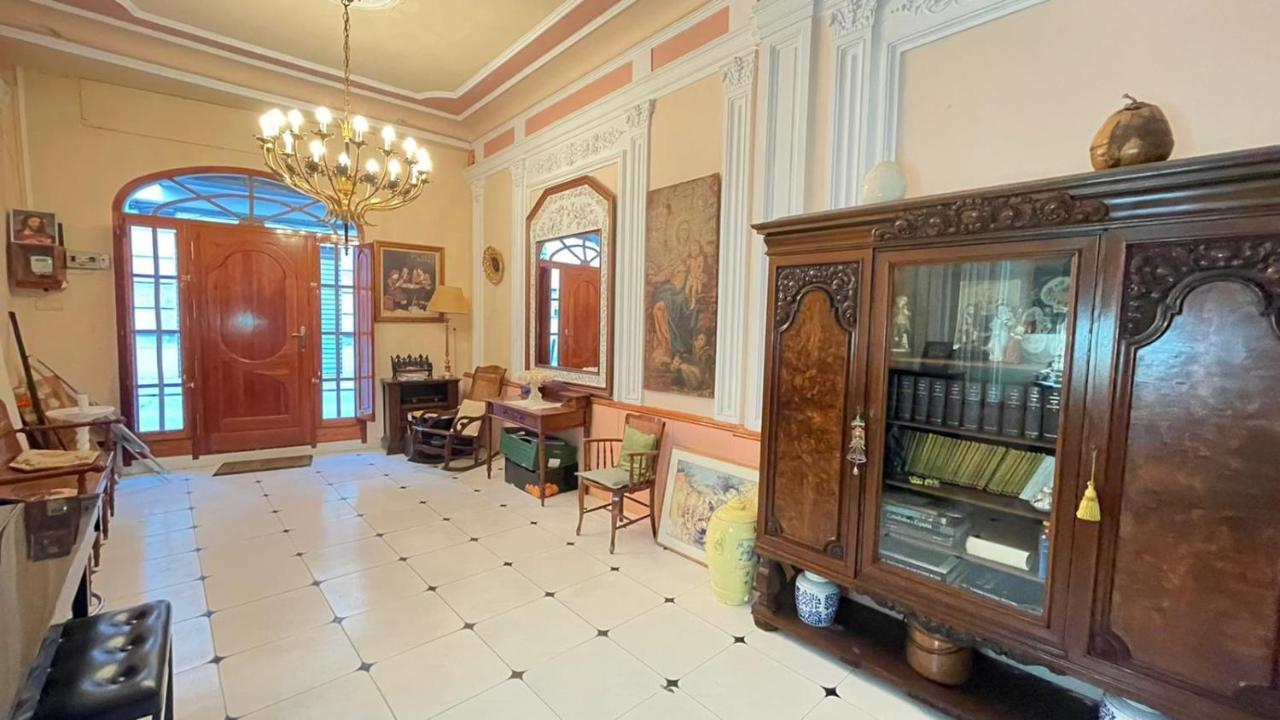 Aparthotel La Traviata - *