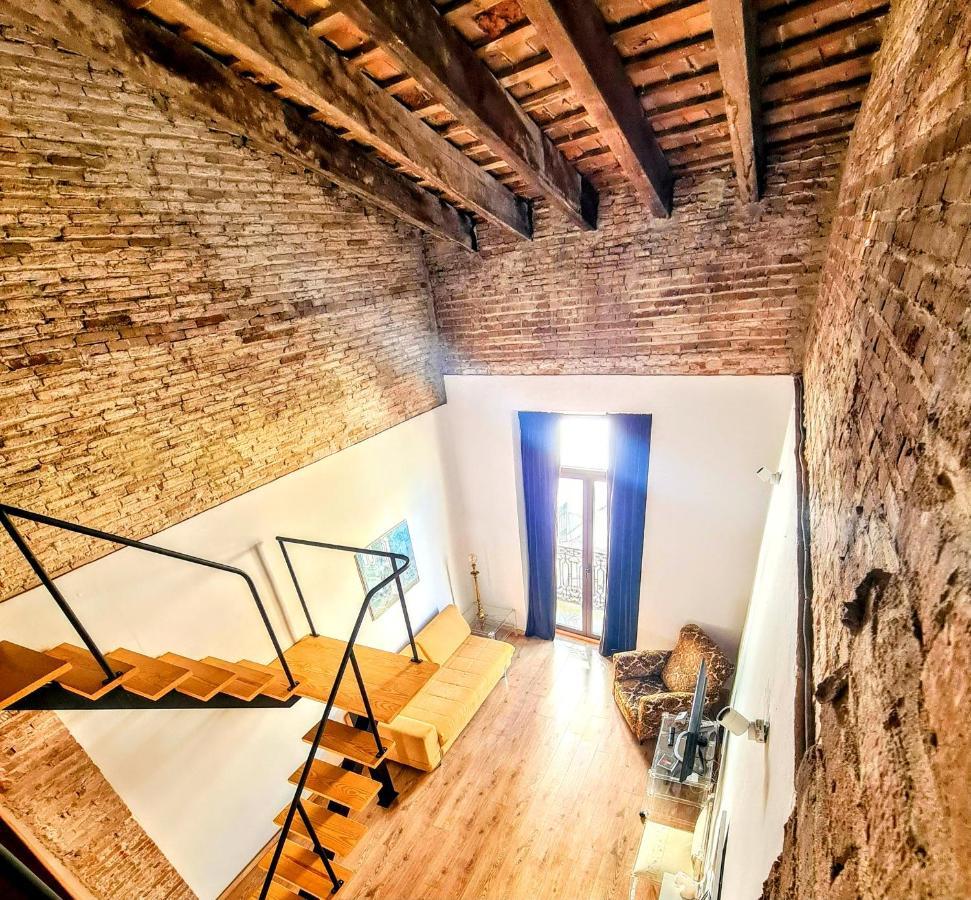 Aparthotel La Traviata - *